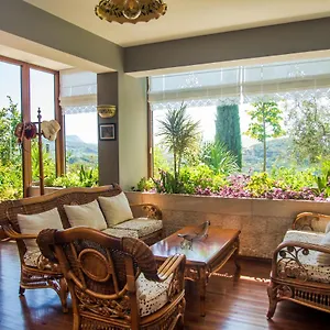 #ioniahouse Surrel فيلة